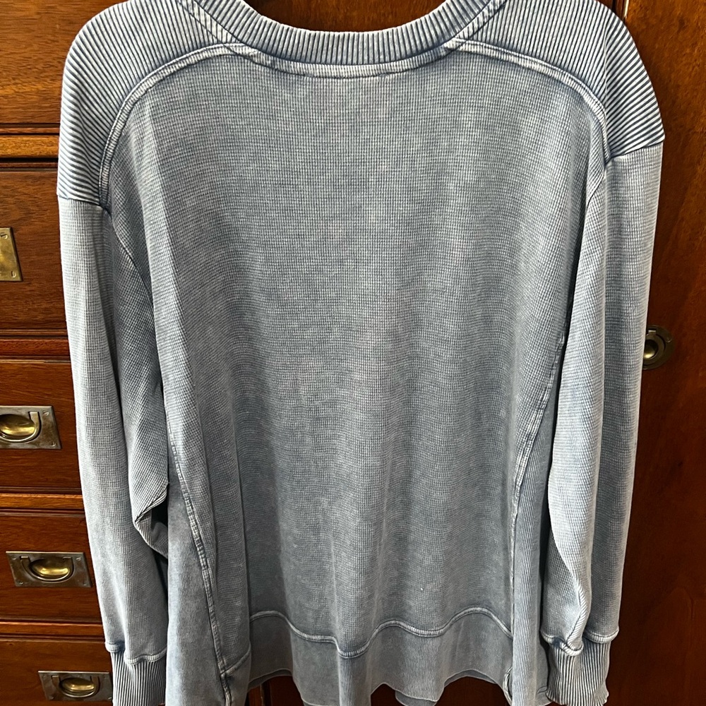 Jane and Delancey Light Blue Scoop Neck Pullover Sweater - Picture 3 of 4